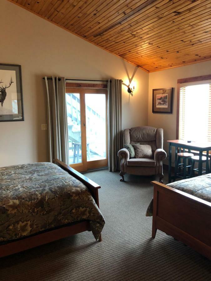 Comstock Premier Lodge LLC Sargent Eksteriør billede